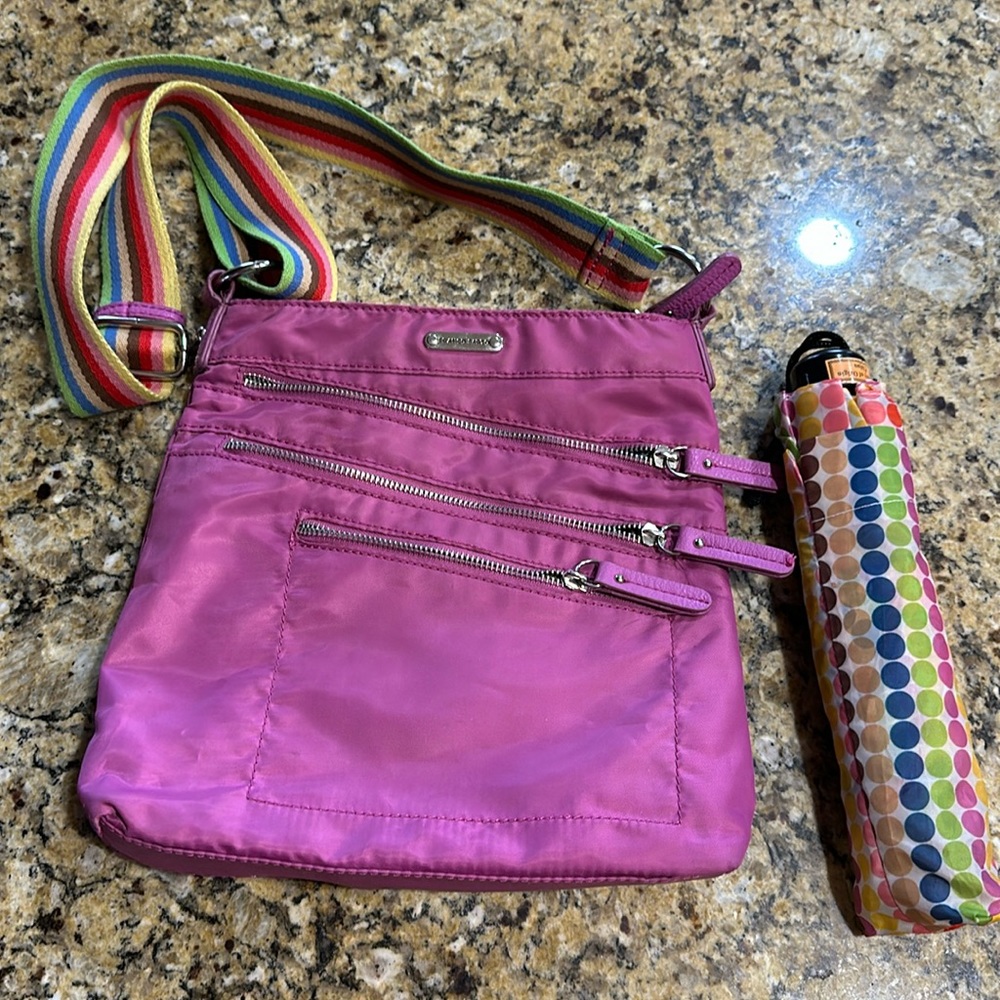 Crossbody with umbrella adjustable guitar straps